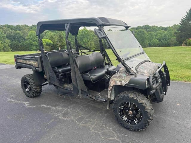 Image of John Deere XUV 825M equipment image 2