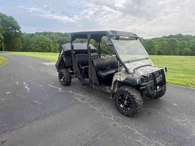 Image of John Deere XUV 825M equipment image 1