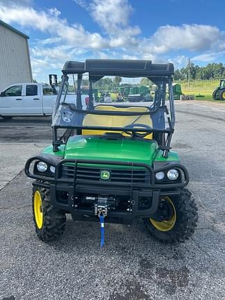 Image of John Deere XUV 825M S4 equipment image 1