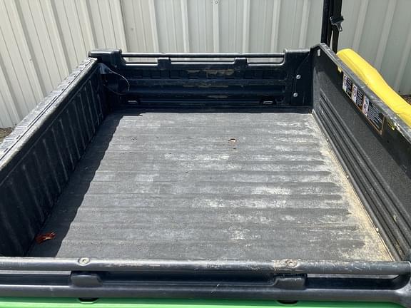 Image of John Deere XUV 825M S4 equipment image 4