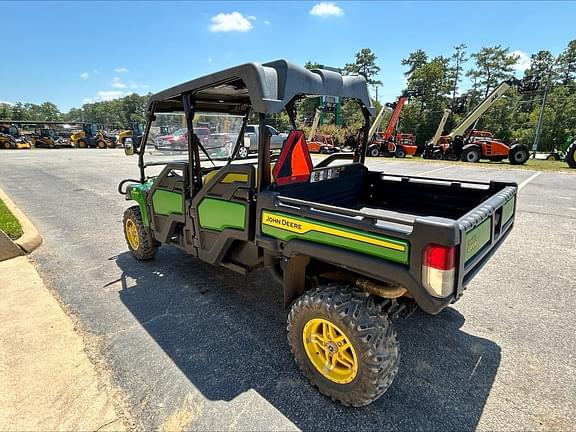 Image of John Deere XUV 825M S4 equipment image 1