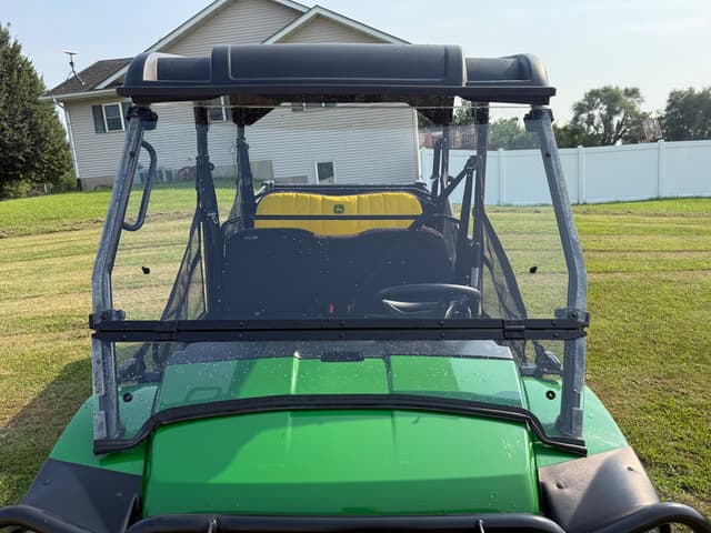 Image of John Deere XUV 825M S4 equipment image 3