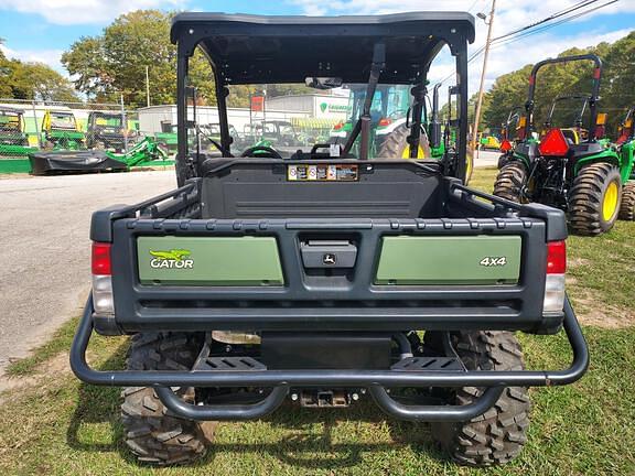 Image of John Deere Gator XUV 835E equipment image 4