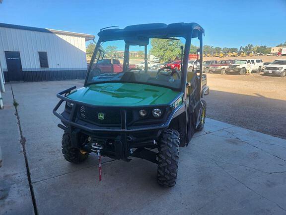 Image of John Deere XUV 835M Primary image