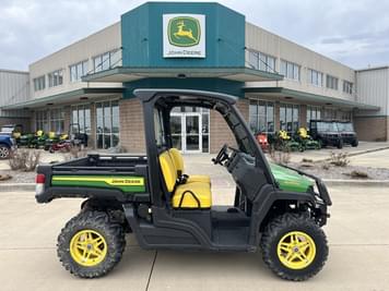 Main image John Deere XUV 835M