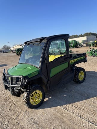 Main image John Deere XUV 835M