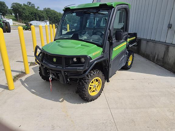 Image of John Deere XUV 835R equipment image 1