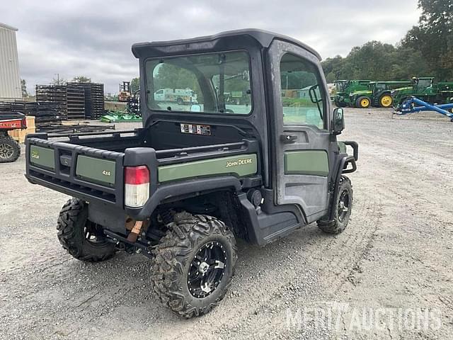 Image of John Deere XUV 835R equipment image 4