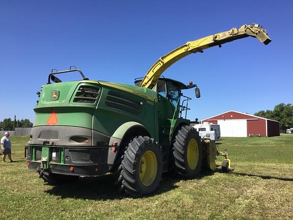 Image of John Deere 8500 equipment image 4