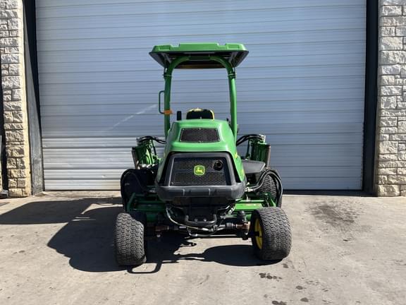 Image of John Deere 8700A equipment image 4