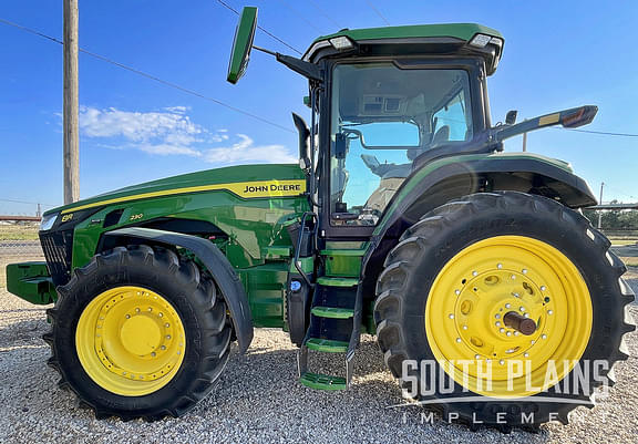 Image of John Deere 8R 230 Primary image