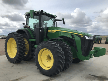 Main image John Deere 8R 230