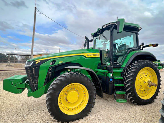 2021 John Deere 8R 230 Equipment Image0
