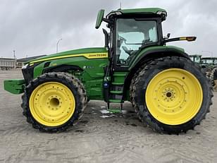 Main image John Deere 8R 230 1