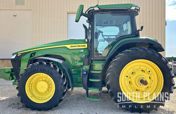 Main image John Deere 8R 230