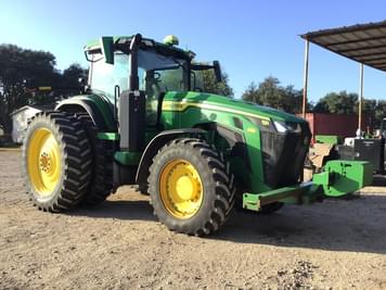 Main image John Deere 8R 230
