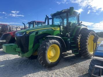 Main image John Deere 8R 230