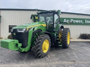 2021 John Deere 8R 230 Image