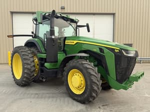 2021 John Deere 8R 230 Image