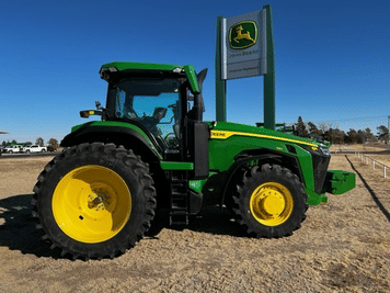 Main image John Deere 8R 230
