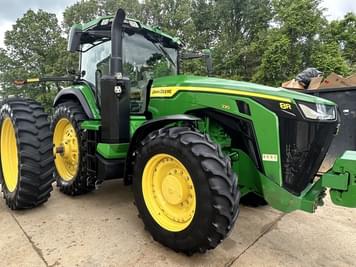 Main image John Deere 8R 230