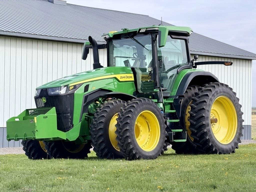 2021 John Deere 8R 230 Equipment Image0