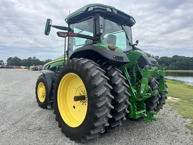 Image of John Deere 8R 250 equipment image 2