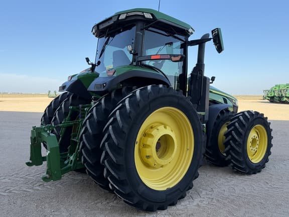 Image of John Deere 8R 250 equipment image 4