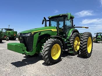 2021 John Deere 8R 250 Equipment Image0