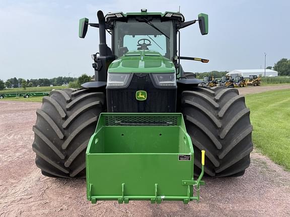 Image of John Deere 8R 250 equipment image 1