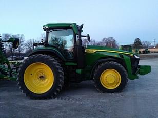 Main image John Deere 8R 250 0