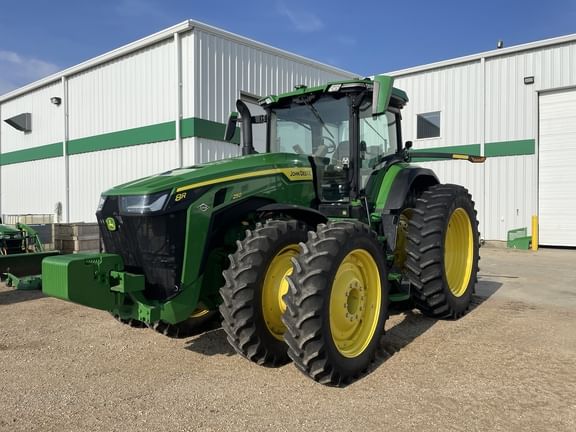 2021 John Deere 8R 250 Equipment Image0