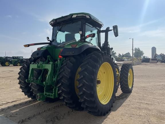 Image of John Deere 8R 250 equipment image 3