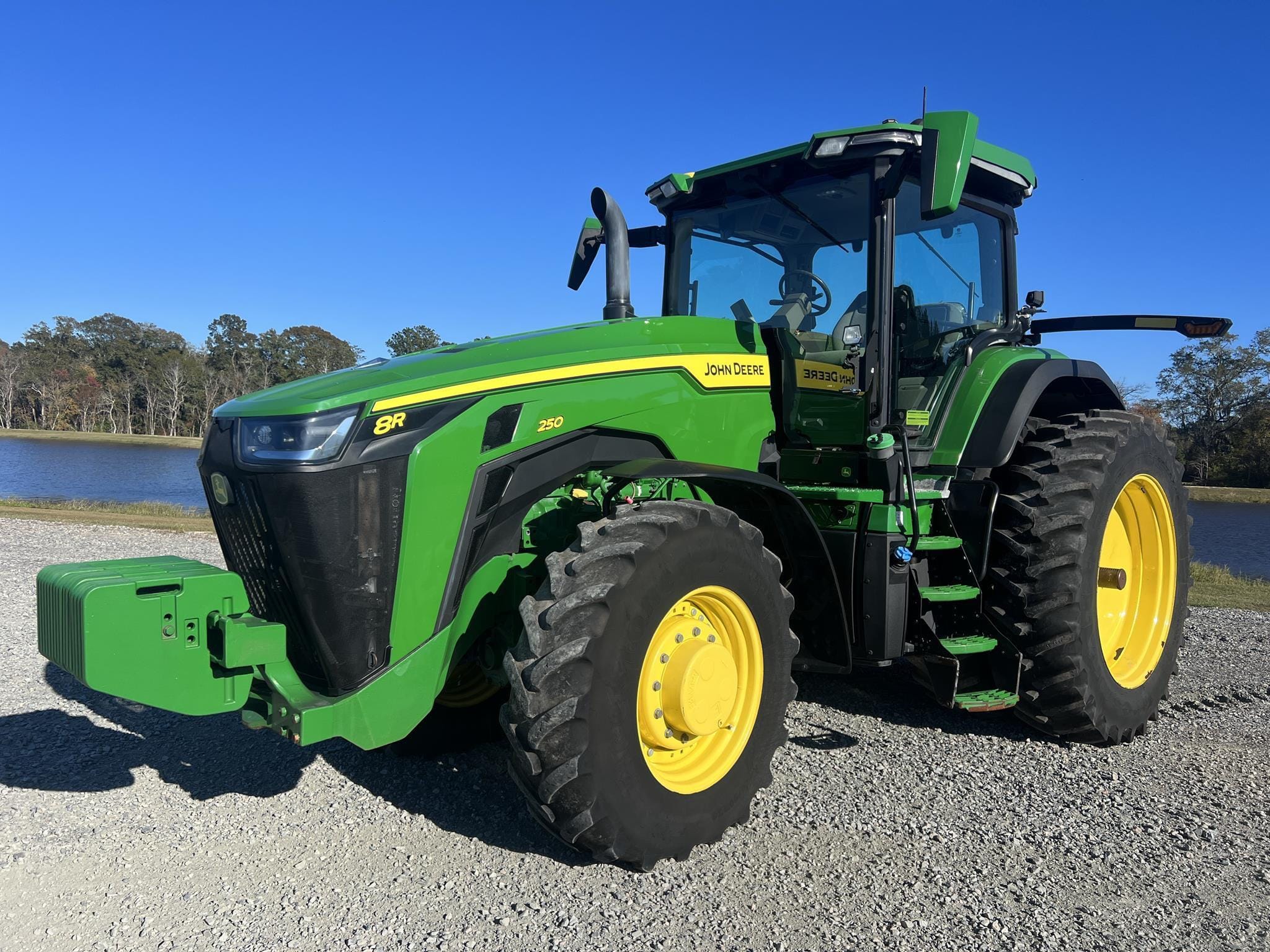 Main image John Deere 8R 250