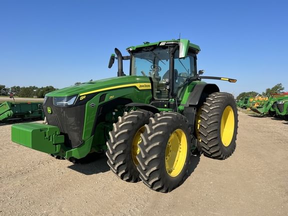 Main image John Deere 8R 250