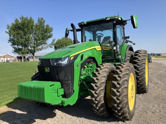 2021 John Deere 8R 250 Image