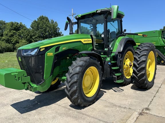 2021 John Deere 8R 250 Equipment Image0