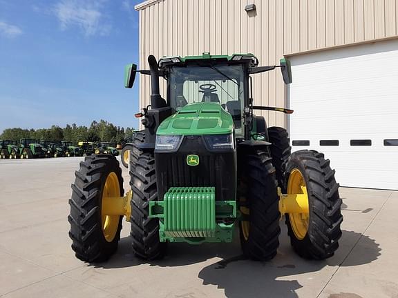 Image of John Deere 8R 250 equipment image 4