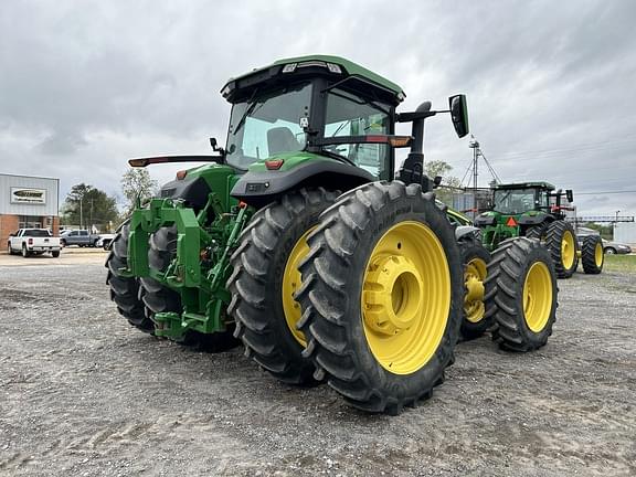 Image of John Deere 8R 250 equipment image 4