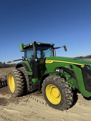 2021 John Deere 8R 250 Image