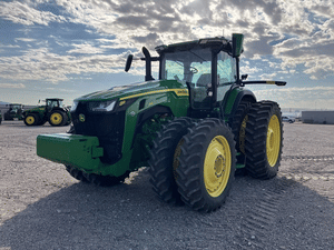 2021 John Deere 8R 250 Image