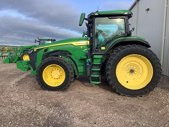 Image of John Deere 8R 250 equipment image 3