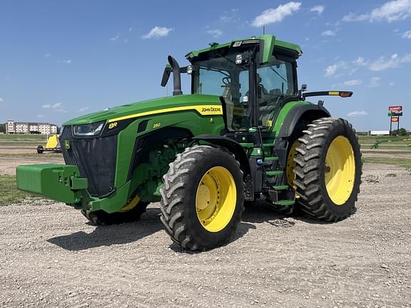 Image of John Deere 8R 250 Primary image