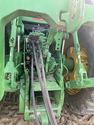 Image of John Deere 8R 280 equipment image 2