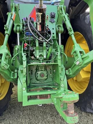 Image of John Deere 8R 280 equipment image 4