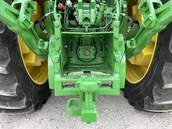 Image of John Deere 8R 280 equipment image 4