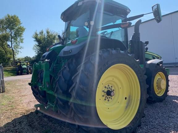 Image of John Deere 8R 280 equipment image 4