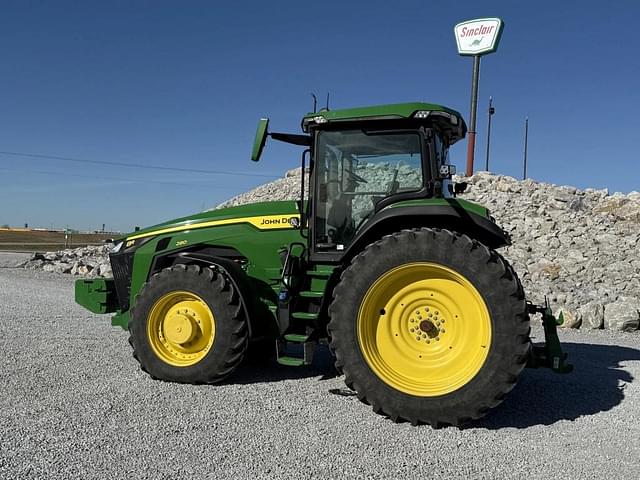 Image of John Deere 8R 280 equipment image 2