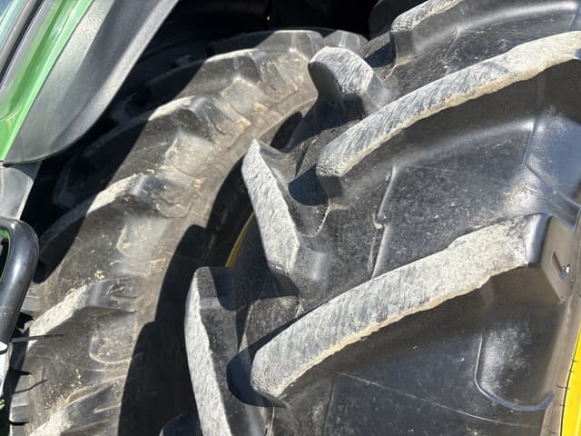 Image of John Deere 8R 310 equipment image 3