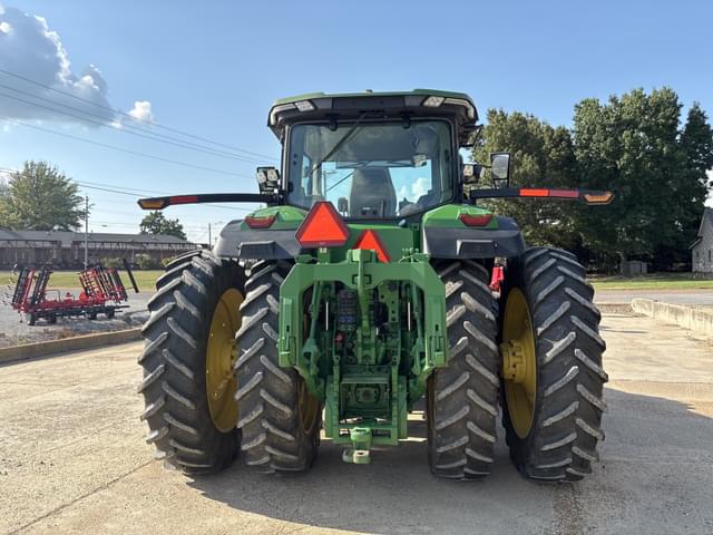 Image of John Deere 8R 310 equipment image 3